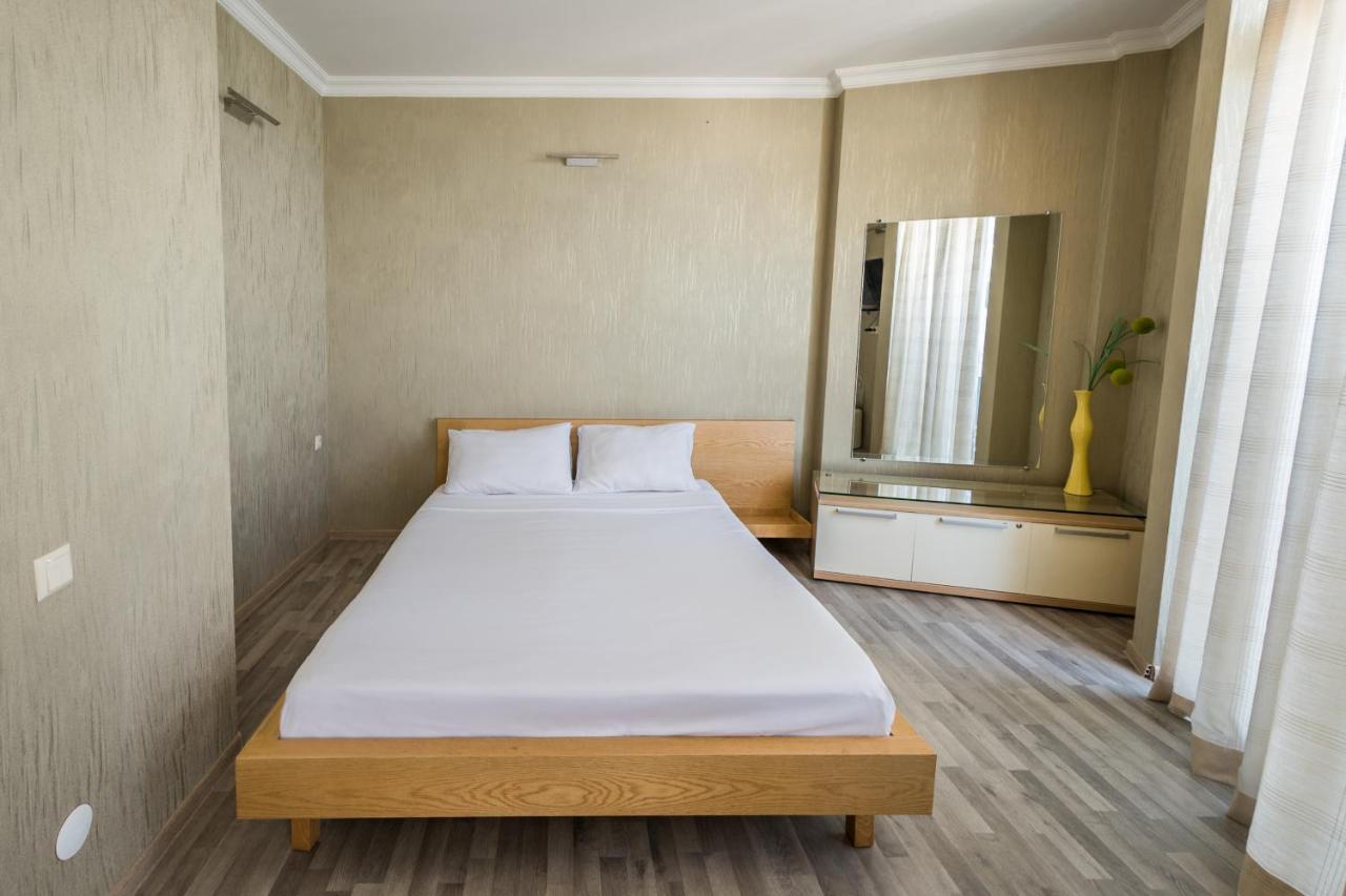 Orbi Sea Towers Hotel Official Batumi Exterior photo