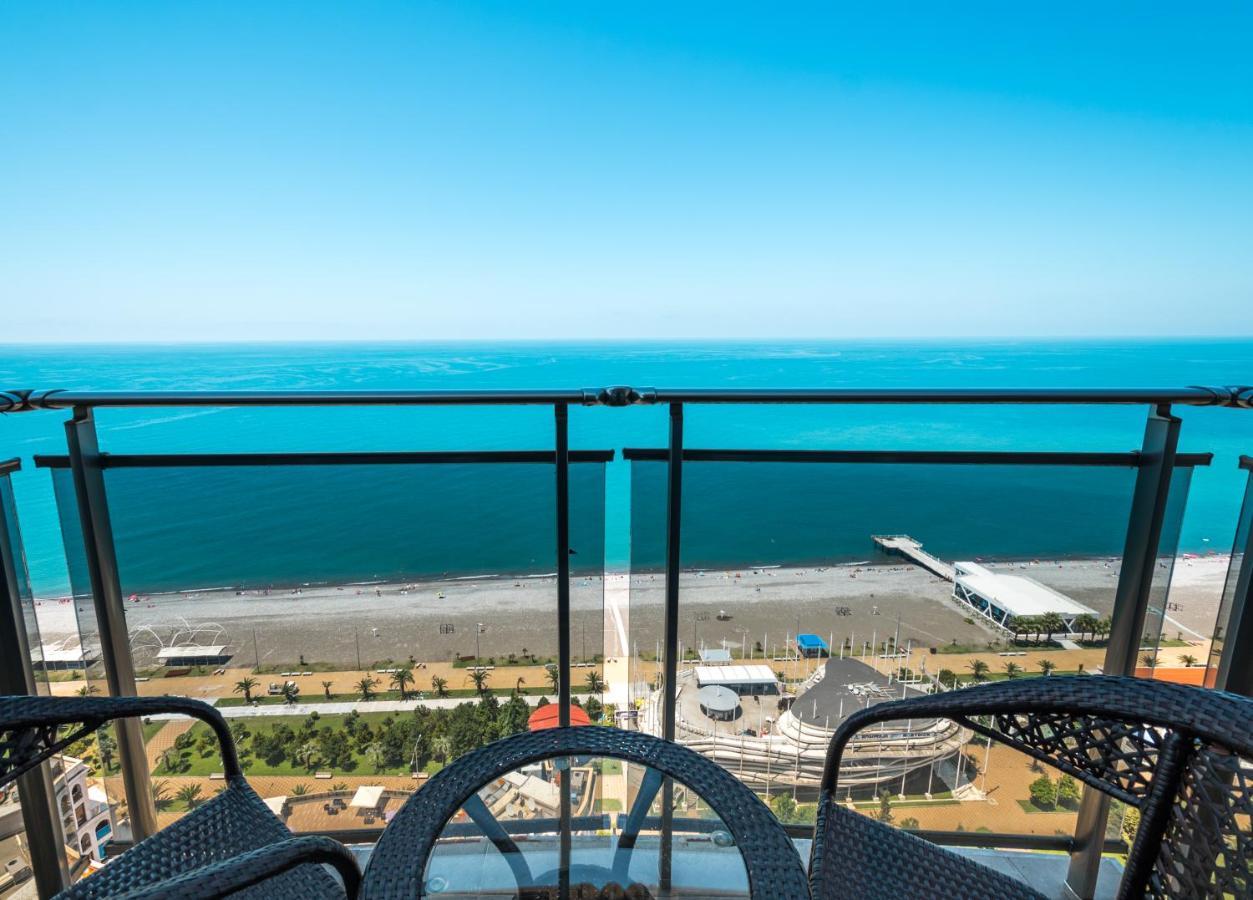 Orbi Sea Towers Hotel Official Batumi Exterior photo